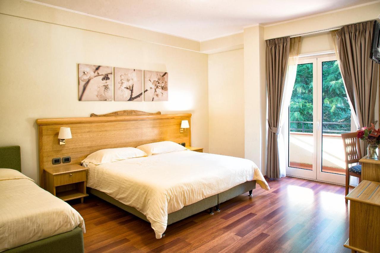Hotel Park 108 Sport&Wellness Lorica Kültér fotó