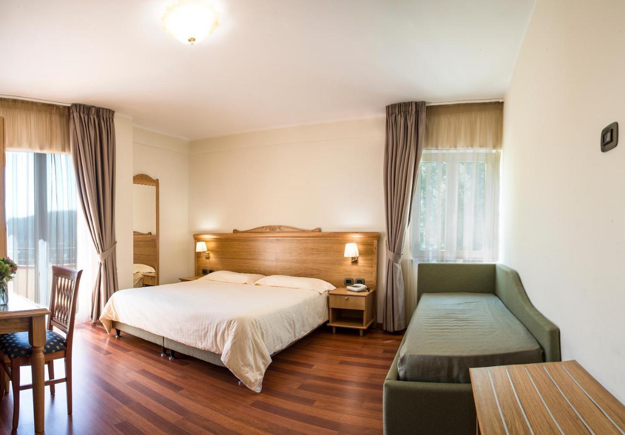 Hotel Park 108 Sport&Wellness Lorica Kültér fotó