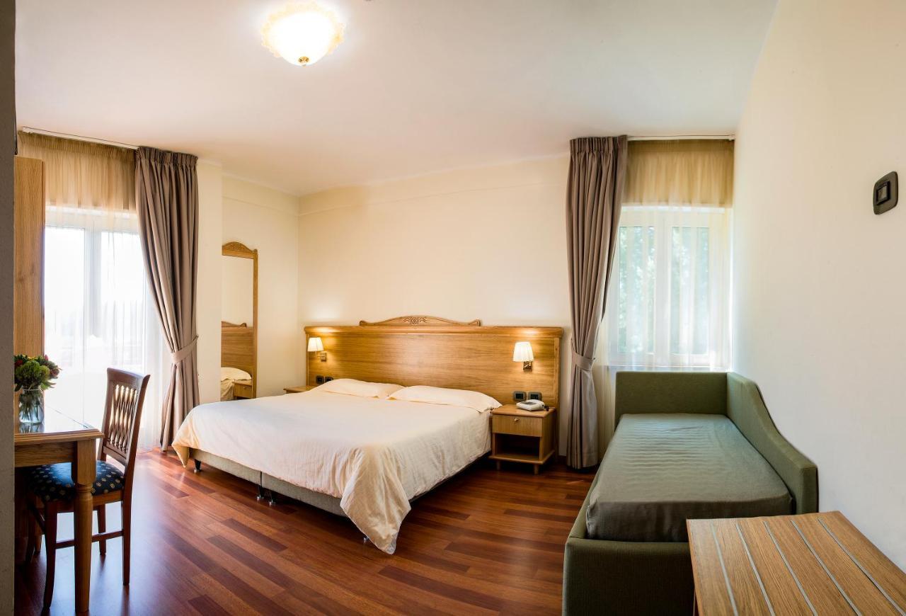 Hotel Park 108 Sport&Wellness Lorica Kültér fotó